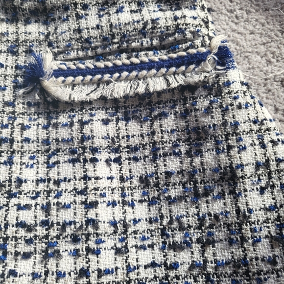 H&M blue white boucle tweed mini skirt size 4 - Picture 4 of 8